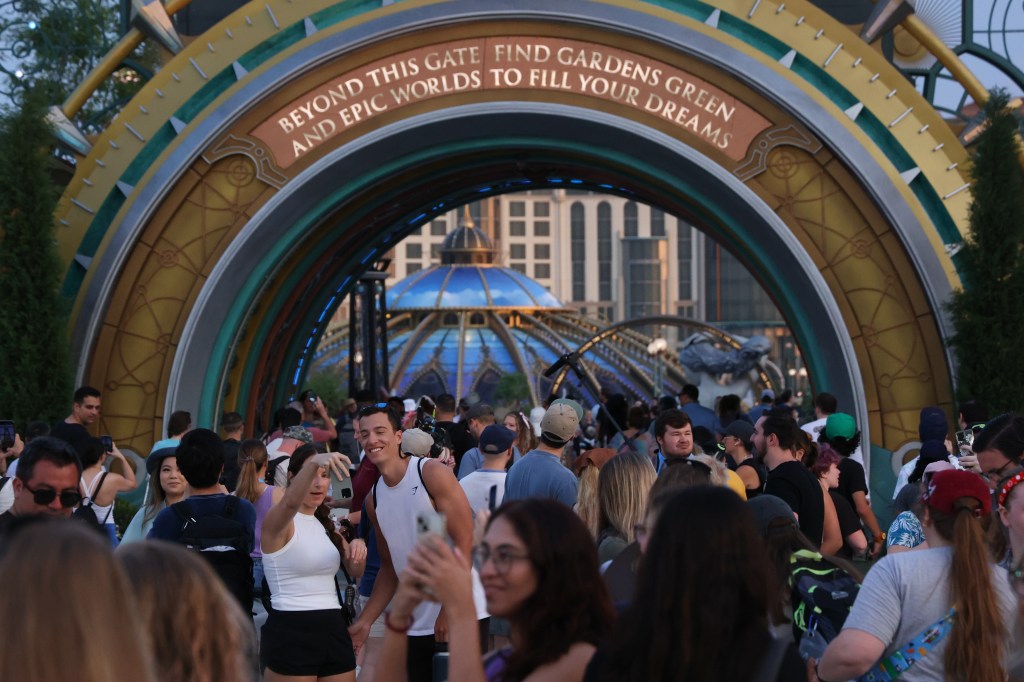 Epic Universe boosts Comcast’s revenue, earnings report says