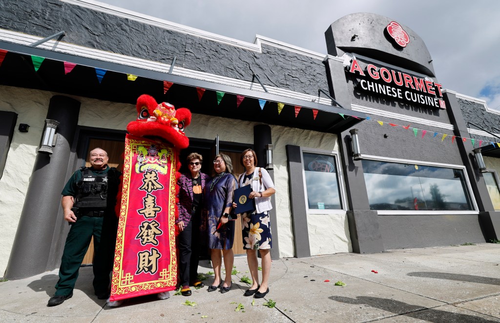 Gourmet Chinese restaurant enjoys colorful grand opening at Mills 50