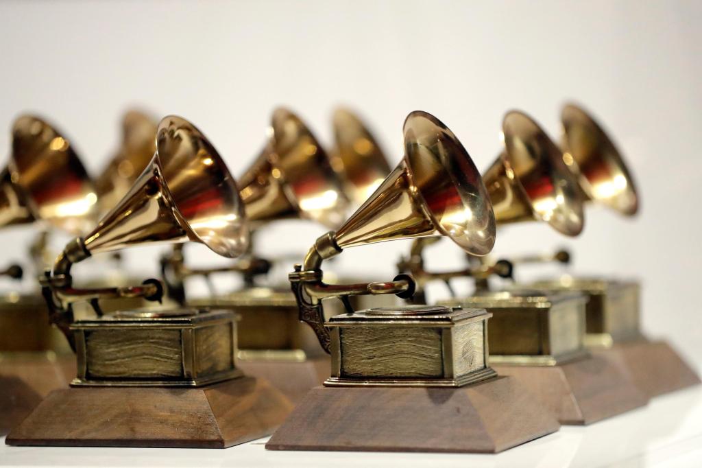 4 big questions heading into the 2026 Grammy Awards ceremony