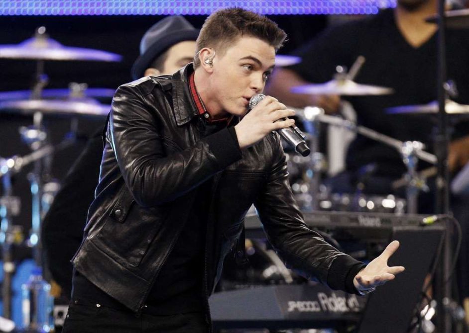 SeaWorld concert features Elvis Crespo, Jesse McCartney and more
