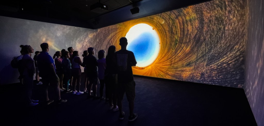 Kennedy Space Center Visitor Complex: Bus Tours, Atlantis Events