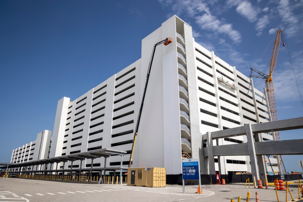 Port Canaveral expands Terminal 5, builds 13-story garage